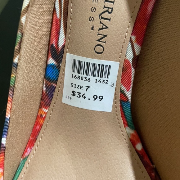 Size 7 Stiletto floral heel never worn - Picture 4 of 4